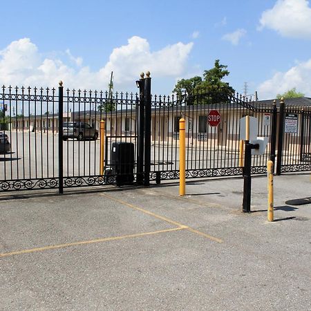 Best Way Inn And Suites - New Orleans Exterior photo